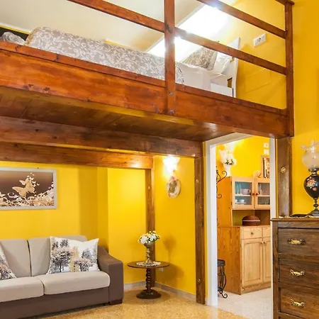 Wood Easy Flat Apartman *