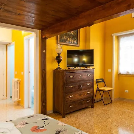 Wood Easy Flat 公寓