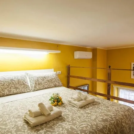 Wood Easy Flat 公寓 *