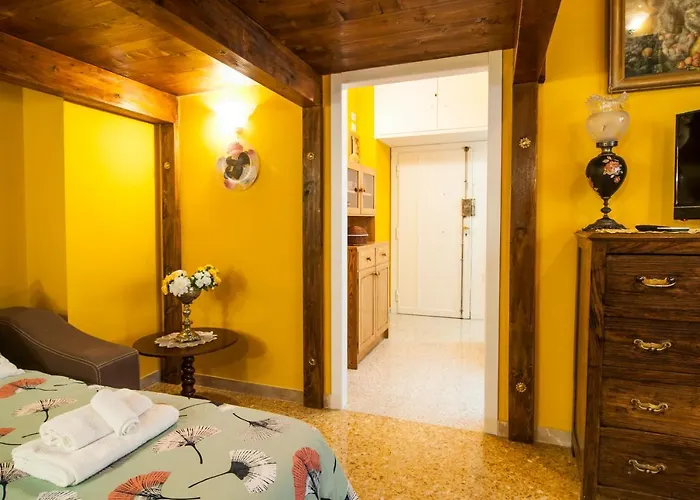 Wood Easy Flat 公寓